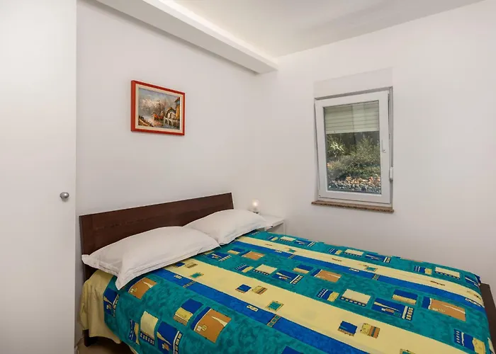 3 Bedroom Cozy In Crikvenica