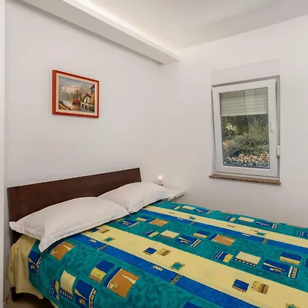 3 Bedroom Cozy In Crikvenica